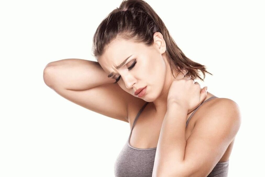 severe pain in the neck and shoulder blades due to cervical osteochondrosis
